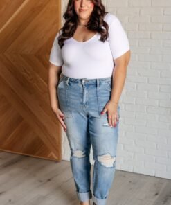 Aiden High Rise Patch Pocket Distressed Boyfriend Jeans - Fashion Are Us 